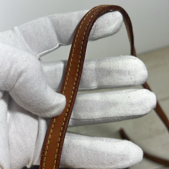 Louis Vuitton Pouch Bag Pochette Monogram - Picture 11 of 16